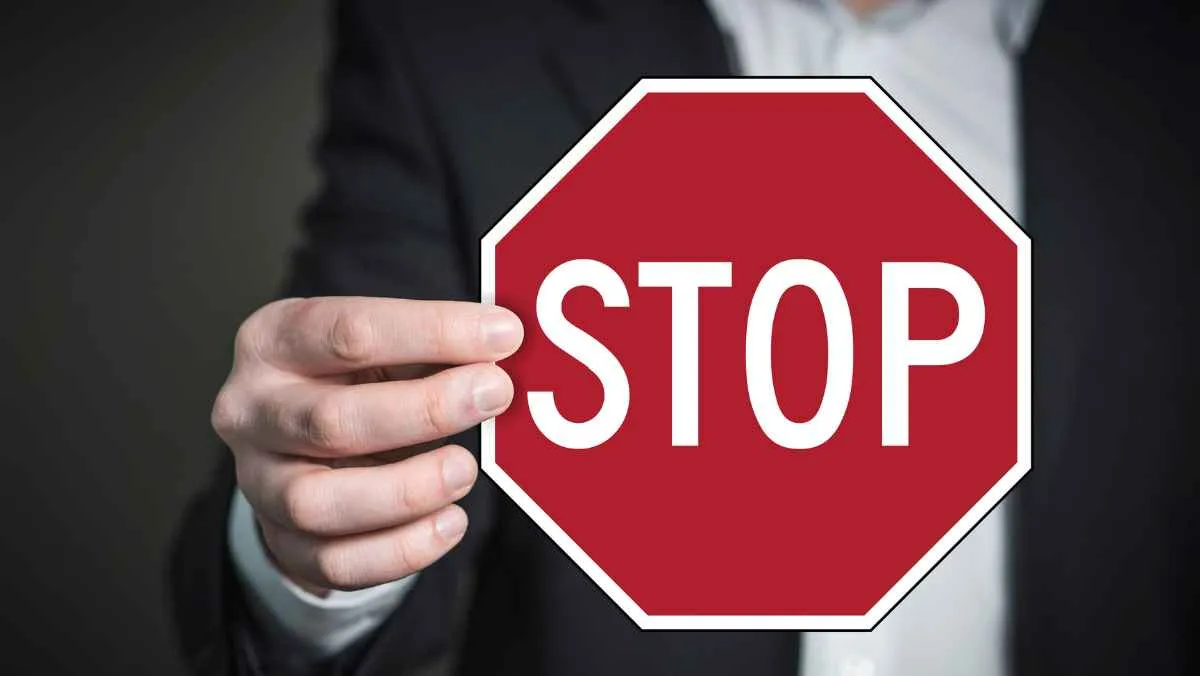 What is a guaranteed stop order?