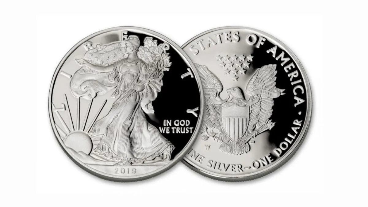 Front and Back view of an American Eagle Proof coin