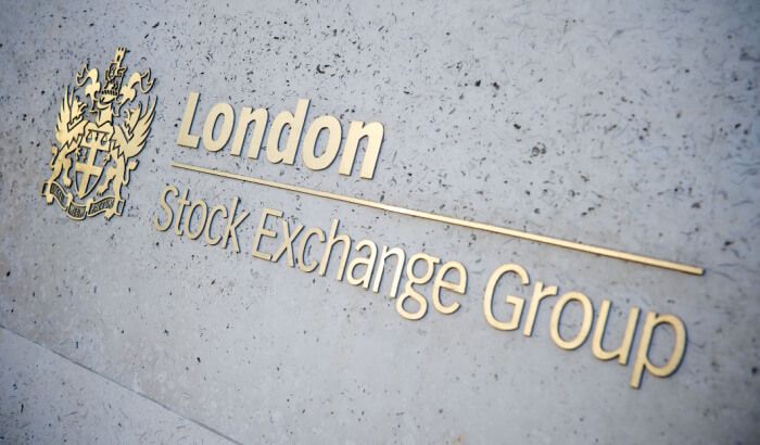 Miners and Housebuilders Lead FTSE 100