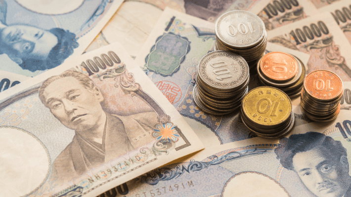 Official says Japanese yen may halt decline