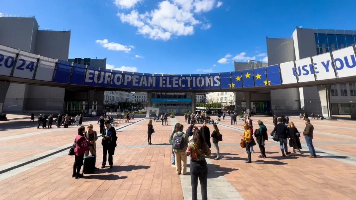 EU elections see far-right advance, DAX and CAC 40 fall