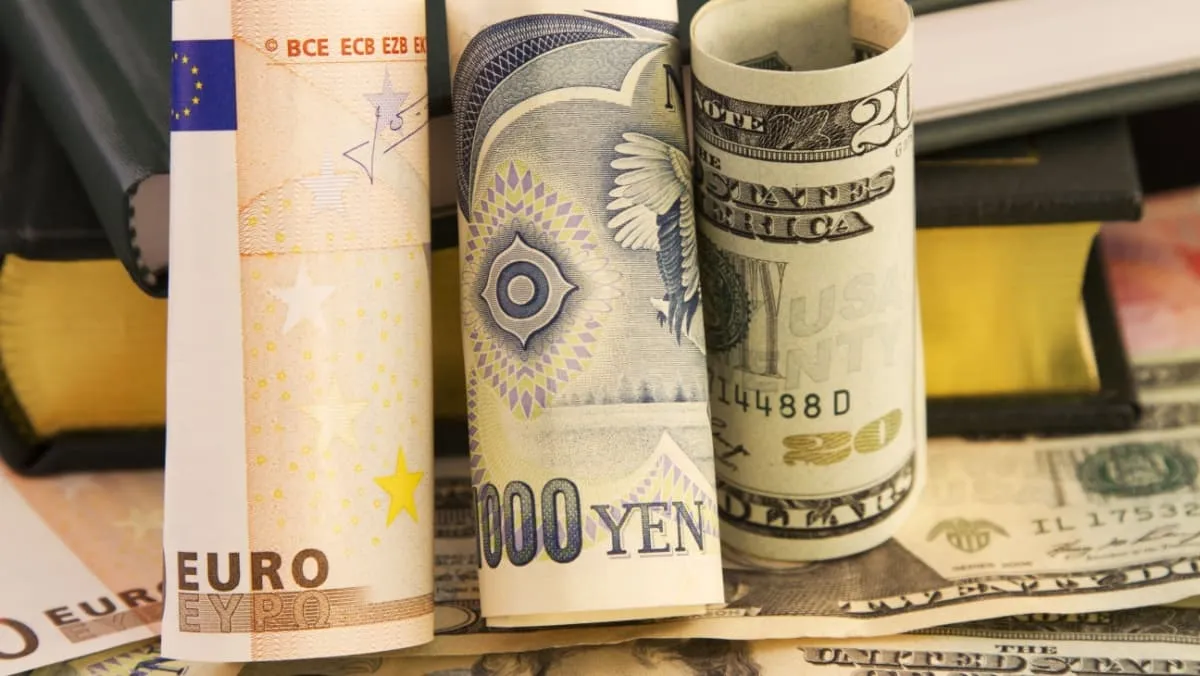 Mizuho analyst says there is strong possibility of yen intervention past the 160 mark