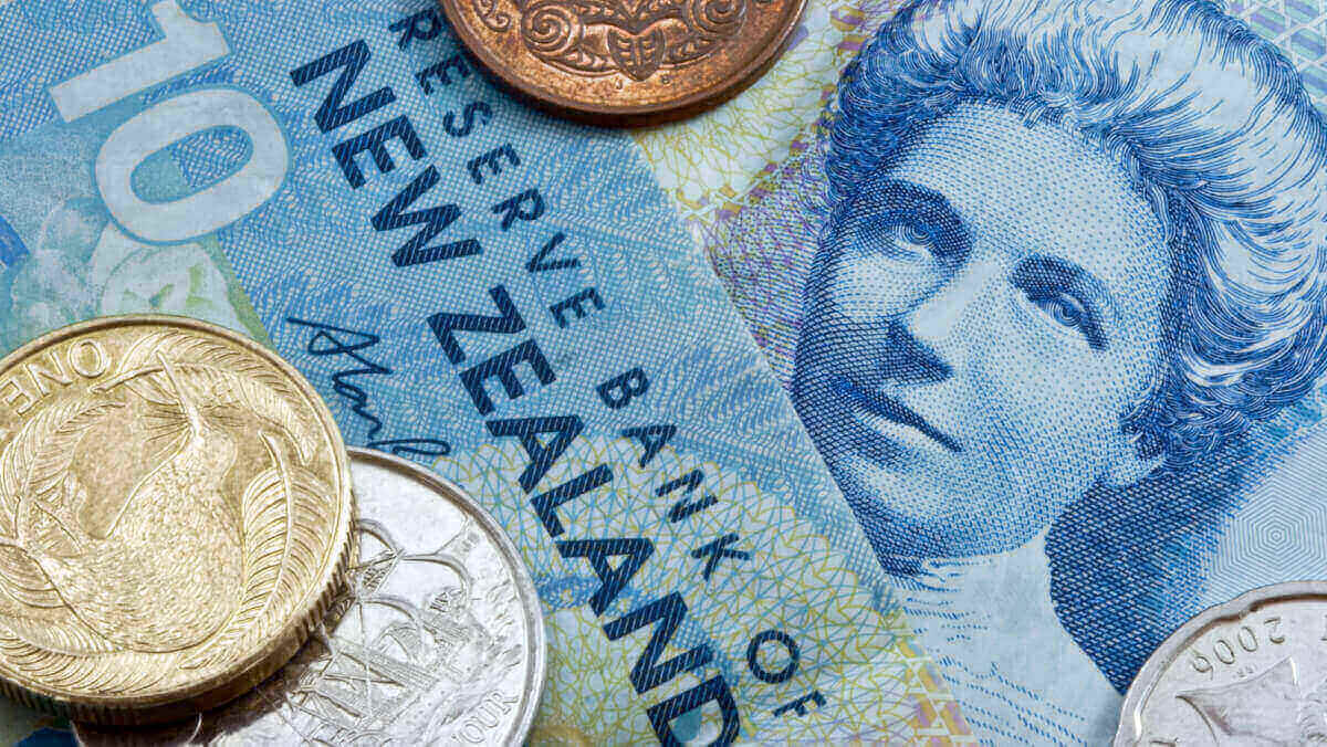 RBNZ weighs interest rate hike next week, could impact Federal Reserve